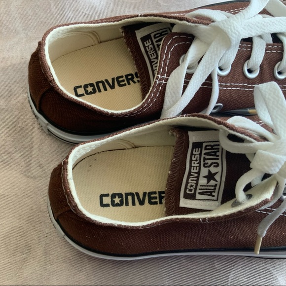 Brown Converse Size 3 Shoes - Picture 6 of 17
